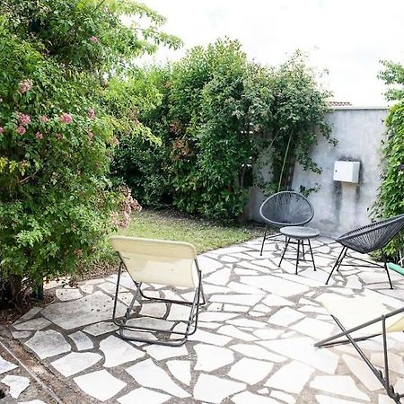 Petit Paradis . Pujaut ภายนอก รูปภาพ